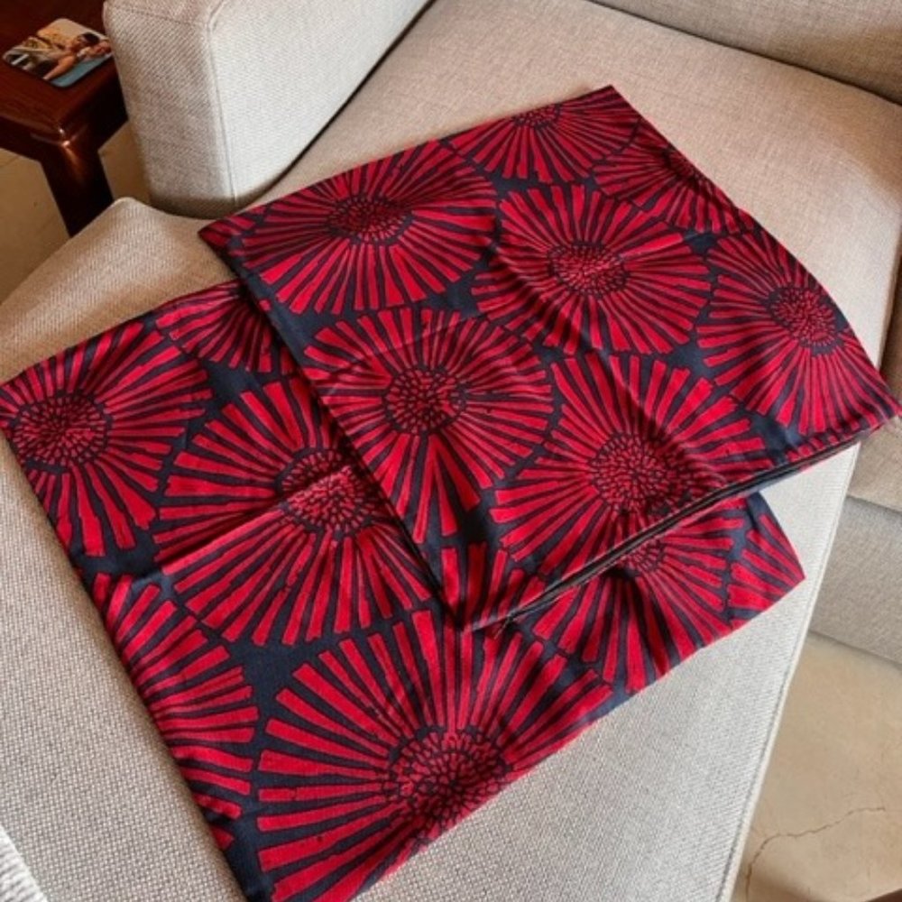 New Throw Pillow Cover Set of 2 Navy and Red 20" x 20"